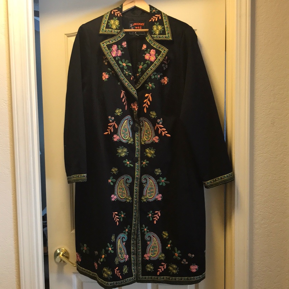 Gorgeous Johnny Was embroidered Spring coat.
